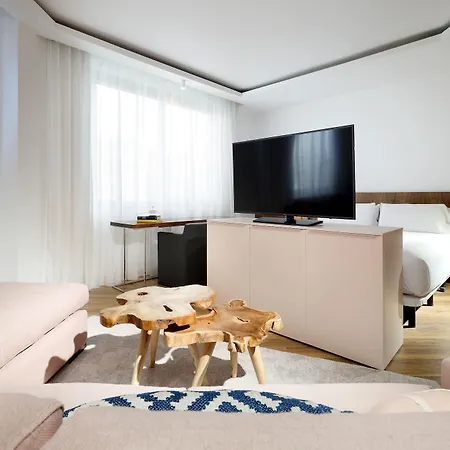 Sb Icaria 4* Barcellona
