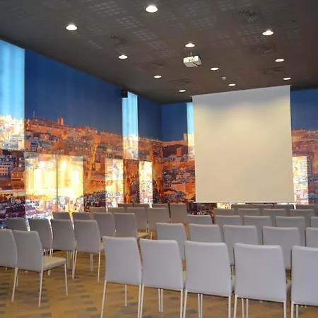 Sb Icaria 4*