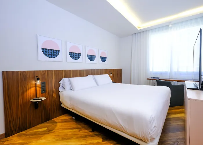 Sb Icaria Szálloda 4*