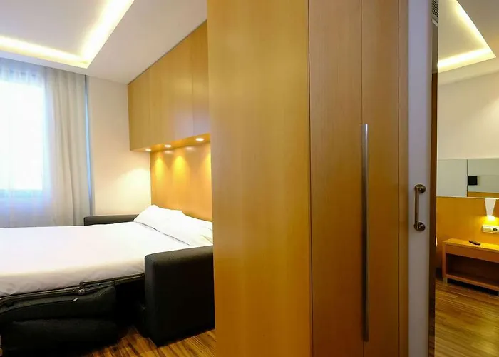 Sb Icaria Szálloda 4*